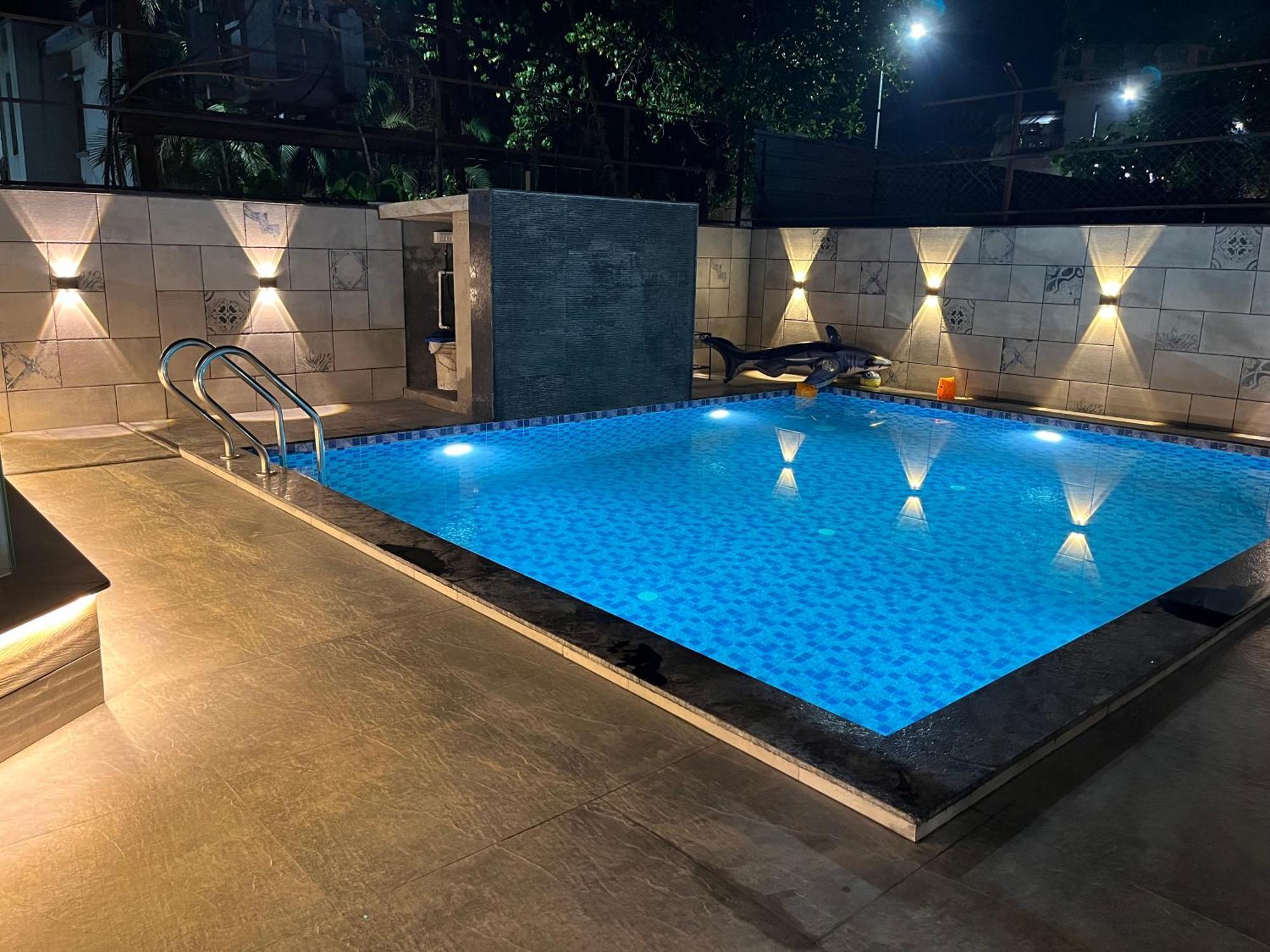 Girivihar Holiday Club - Pure Veg 罗纳瓦拉 外观 照片